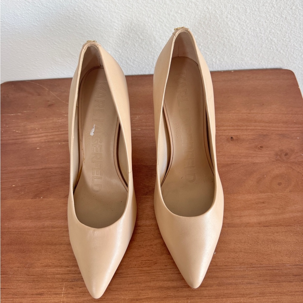 Karl Lagerfeld Beige Pointed Heels